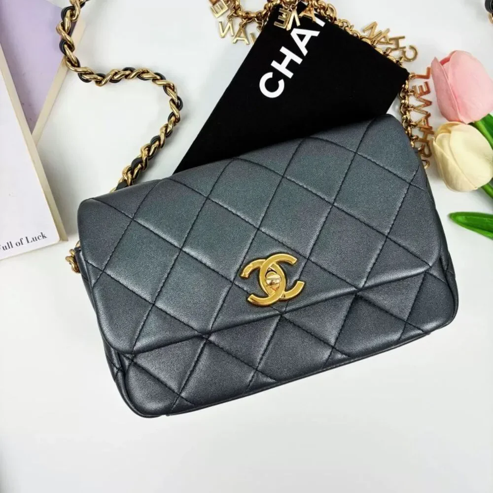 Chanel Women Pre-Loved Bag Very Good Condition